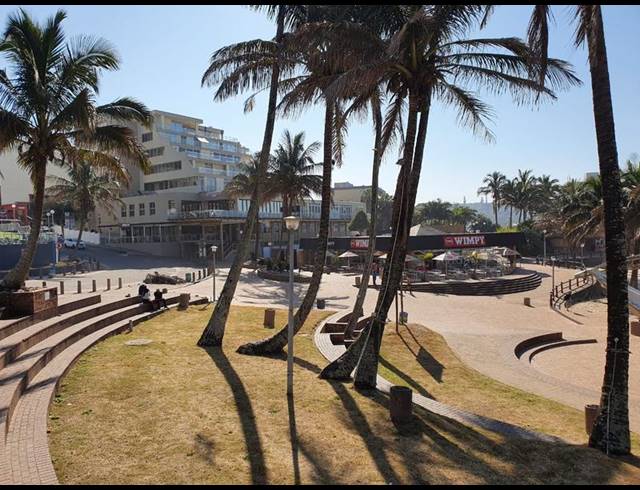 3 BEDROOM APARTMENT FOR SALE IN MARGATE BEACH